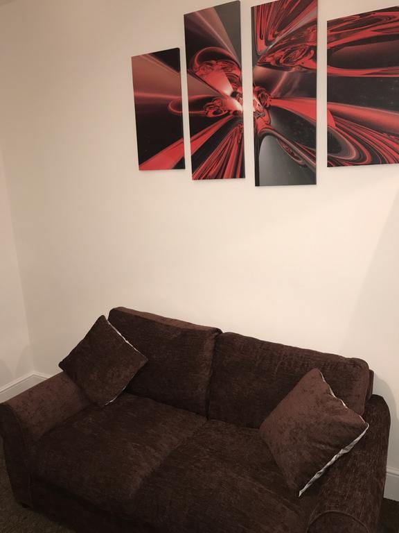 Apartamento Fantastic House With Amenities Kingston upon Hull Exterior foto