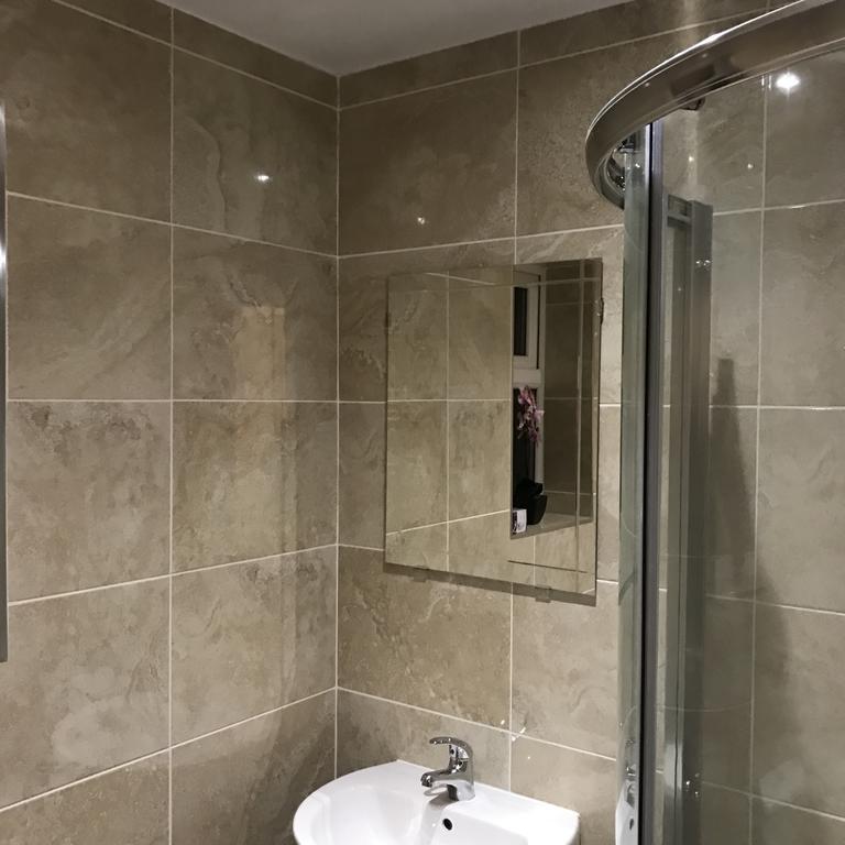 Apartamento Fantastic House With Amenities Kingston upon Hull Exterior foto